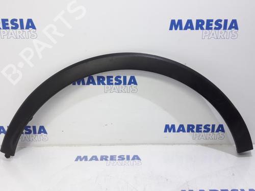 Used Wheel arch trim RENAULT CAPTUR I (J5_, H5_) 1.2 TCe 120 (120 hp) 31475751