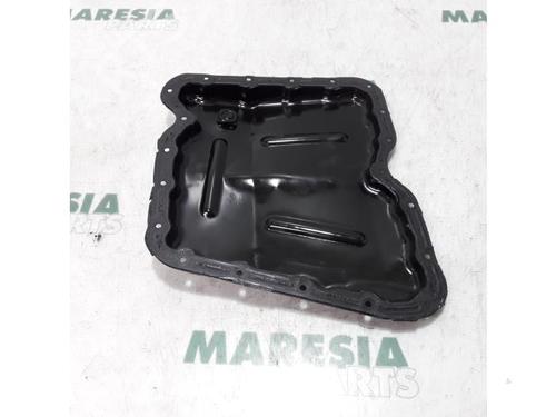 Used Front right seatbelt RENAULT TRAFIC II Van (FL) 2.0 dCi 115 (FL01, FL0U, FL00, FL0H, FL0M) (114 hp) 31406119