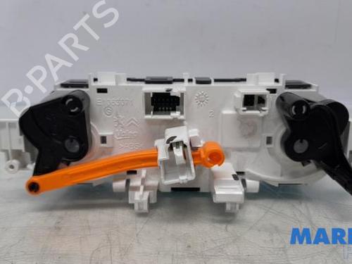 Climate control PEUGEOT 208 I (CA_, CC_) 1.2 VTI 82 | BP31468782I5