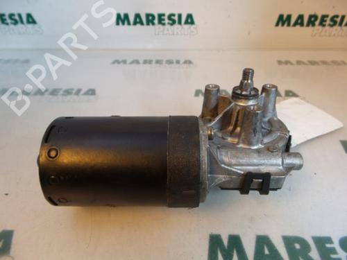 Used Front wiper motor PEUGEOT 206 Hatchback (2A/C) 1.4 i (75 hp) 31524593