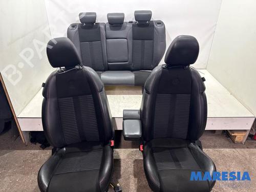 Sæde sæt ALFA ROMEO GIULIETTA (940_) 1.4 TB (940FXB1A, 940FXB11) (170 hp) 31502887
