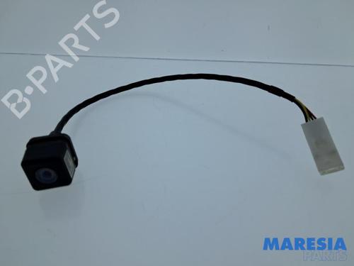 Camera RENAULT GRAND SCÉNIC III (JZ0/1_) 1.4 16V (JZ0F) (131 hp) 33054826