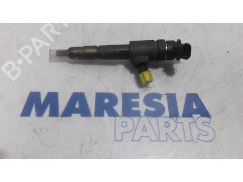 Inyector CITROËN JUMPY II Van 1.6 HDi 90 8V (90 hp) 31515808