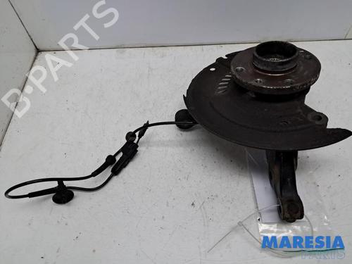 Used Right front steering knuckle RENAULT CLIO V (B7_) 1.0 TCe 100 (B7MT) (101 hp) 31465125