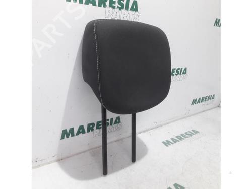 Used Headrest RENAULT MEGANE III Grandtour (KZ0/1) 1.5 dCi (KZ09, KZ0D, KZ1G, KZ29, KZ14, KZ1W, KZ10, KZ1F,... (110 hp) 31416746