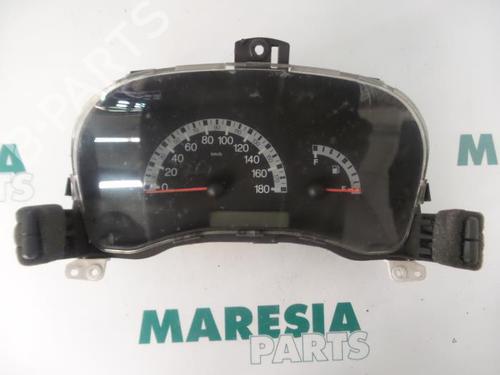 instrument-cluster-fiat-punto-188_-1999-2000-2001-2002-2003-2004-2005-2006-2007-2008-2009-2010-2011-2012-31472568 main image
