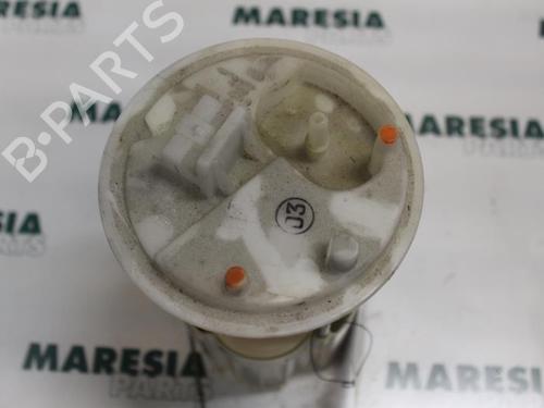 Used Fuel pump FIAT PUNTO (188_) 1.4 (95 hp) 31412920