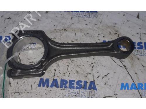 BP31387708O1 main image