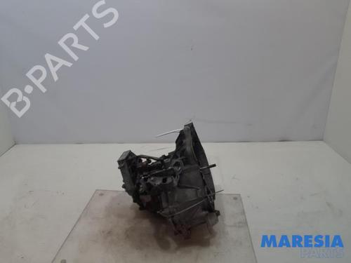Used Gearbox FIAT PUNTO (199_) 1.3 D Multijet (84 hp) 31441271