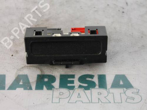 electronic-module-renault-clio-ii-bb_-cb_-1998-1999-2000-2001-2002-2003-2004-2005-2006-2007-2008-2009-2010-2011-2012-2013-2014-2015-2016-31484644 main image