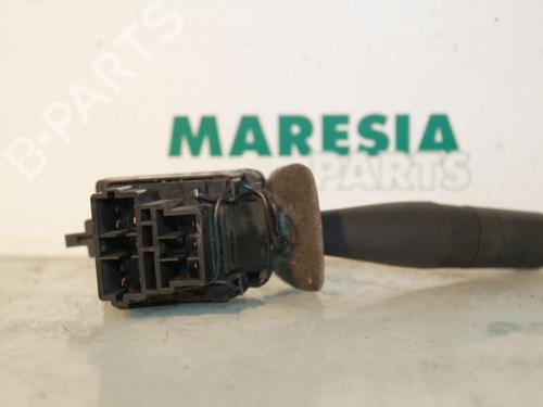 Steering column stalk PEUGEOT 206 Hatchback (2A/C) 2.0 HDI 90 | BP31435262I23