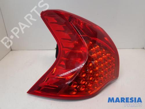 Used Left taillight PEUGEOT 3008 I MPV (0U_) 1.6 THP (156 hp) 31508552