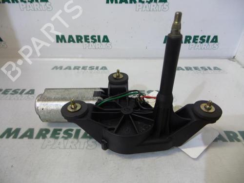 rear-wiper-motor-fiat-punto-188_-1999-2000-2001-2002-2003-2004-2005-2006-2007-2008-2009-2010-2011-2012-31389600 main image