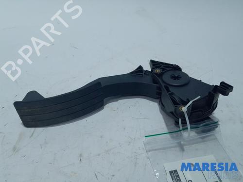 Used Electronic module RENAULT TWINGO III (BCM_, BCA_) 1.0 SCe 70 (71 hp) 31462836