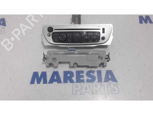 Used Radio RENAULT GRAND SCÉNIC III (JZ0/1_) 1.5 dCi (JZ09, JZ0D, JZ10, JZ14, JZ1G, JZ29, JZ2C) (110 hp) 31487397