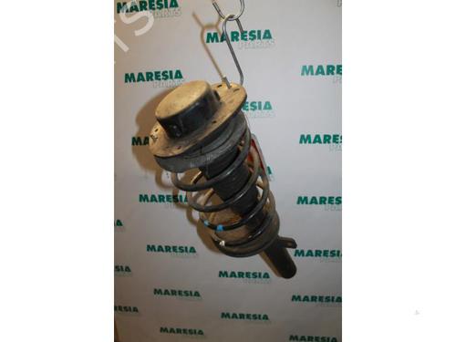 Used Left front shock absorber PEUGEOT 206 Hatchback (2A/C) 1.4 i (75 hp) 31390386
