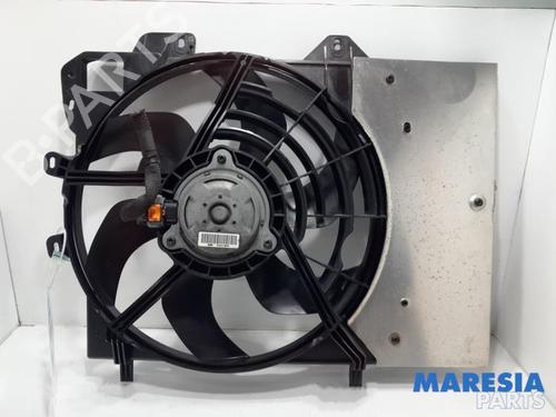 Used Pipe PEUGEOT 208 I (CA_, CC_) 1.6 HDi (92 hp) 31402820