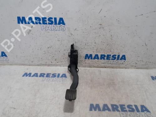 Used Electronic module PEUGEOT 208 I (CA_, CC_) 1.2 VTI 82 (82 hp) 31437513