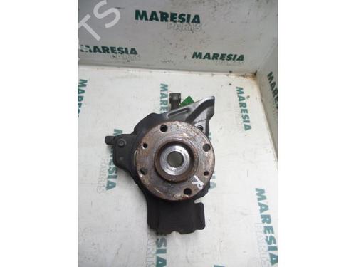 Used Right front steering knuckle Right front steering knuckle FIAT PUNTO (188_) 1.2 16V 80 (188.233, .235, .253, .255, .333, .353, .639,... (80 hp) 31428901 31428901