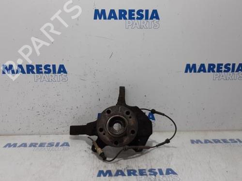 Used Left front steering knuckle RENAULT ESPACE IV (JK0/1_) 2.0 dCi (JK03, JK04, JK1C, JK1G, JK1J, JK1K) (173 hp) 31446563