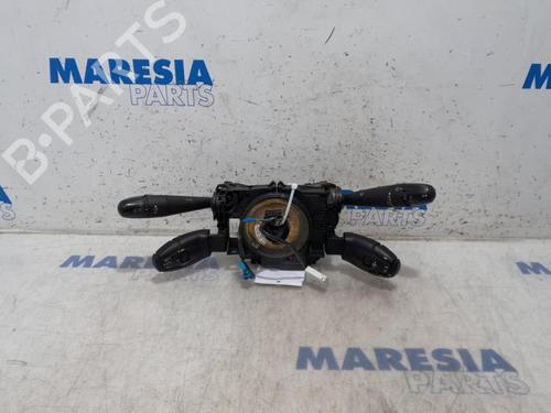 Used Switch PEUGEOT 5008 (0U_, 0E_) 1.6 HDi (112 hp) 31387854