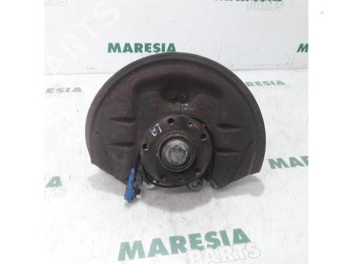 Used Left rear steering knuckle Left rear steering knuckle CITROËN C6 (TD_) 3.0 HDi (241 hp) 31514958 31514958