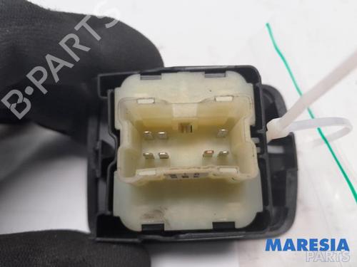 Switch RENAULT TRAFIC III Van (FG_) 1.6 dCi 95 (FGMJ, FGMR) | BP31478278I30