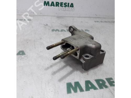 Used Gearbox mount FIAT PANDA (169_) 1.2 (169.AXB11, 169.AXB1A) (60 hp) 31447860