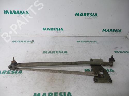 Used Front wipers mechanism FIAT DUCATO Van (244_) 2.8 JTD (128 hp) 31534700