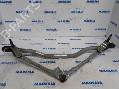Used Front wipers mechanism ALFA ROMEO GIULIETTA (940_) 1.4 TB (940FXB1A, 940FXB11) (170 hp) 31516919
