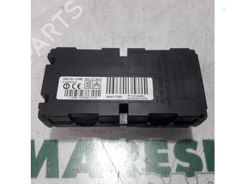 Used Electronic module CITROËN C6 (TD_) 3.0 HDi (241 hp) 31483719