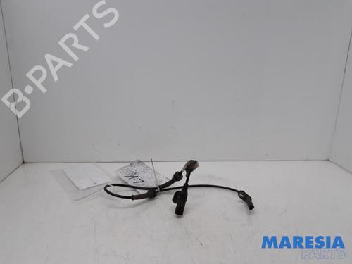 elektronisk-sensor-alfa-romeo-giulia-952_-2015-31486071 main image
