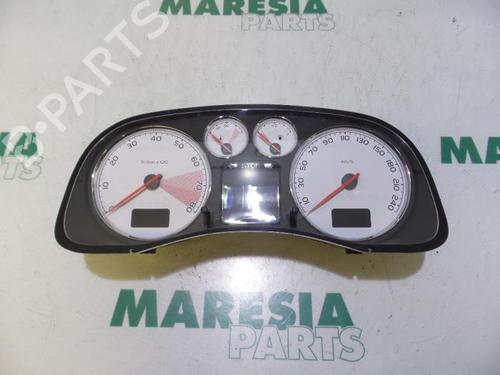 Used Instrument cluster PEUGEOT 307 (3A/C) 2.0 16V (140 hp) 31468319