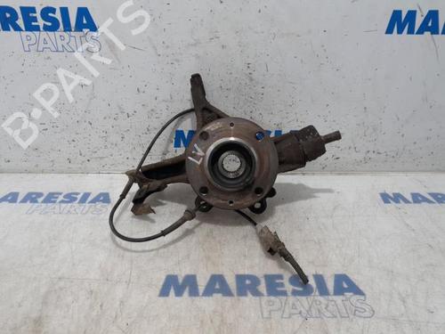 Used Left front steering knuckle PEUGEOT PARTNER Box Body/MPV 1.6 HDi (75 hp) 31514574