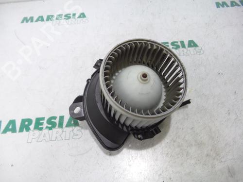 Used Heater blower motor FIAT PUNTO EVO (199_) 1.3 D Multijet (84 hp) 31526153