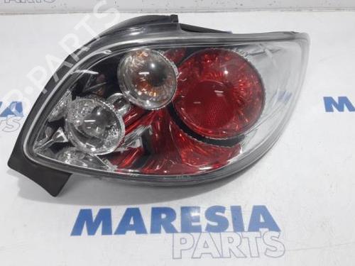 Used Right taillight PEUGEOT 206 CC (2D) 1.6 16V (2DNFUF, 2DNFUR) (109 hp) 31394926