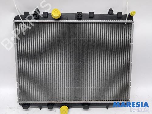 Used Water radiator Water radiator 39150037 39150037