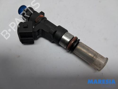 Used Injector ALFA ROMEO GIULIETTA (940_) 1.4 TB (940FXB1A, 940FXB11) (170 hp) 31494178