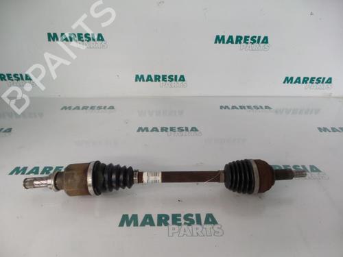Used Left front driveshaft RENAULT SCÉNIC II (JM0/1_) 1.5 dCi (JM1F) (86 hp) 31393725