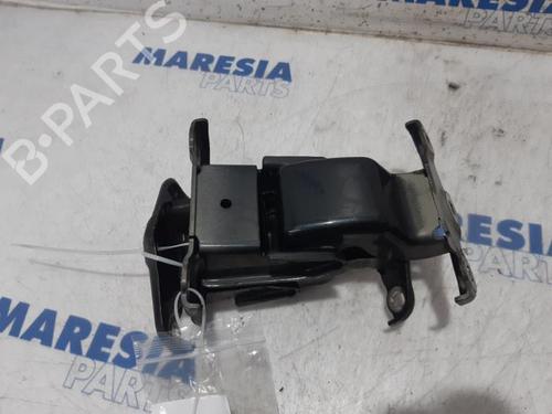 Dørhængsel/Dørbegrænser RENAULT TRAFIC II Van (FL) 2.5 dCi 145 (FL0J) (146 hp) 31438561