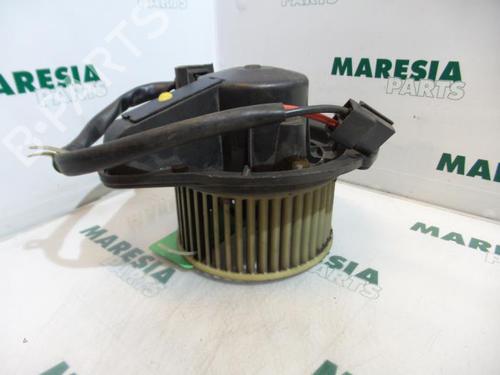 Used Heater blower motor RENAULT ESPACE I (J11_) 2.1 TD (J/S115) (88 hp) 31473159