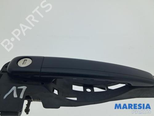 Used Front left exterior door handle Front left exterior door handle 37875422 37875422
