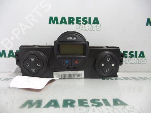 climate-control-renault-scenic-ii-jm01_-2003-2004-2005-2006-2007-2008-2009-2010-31388376 main image