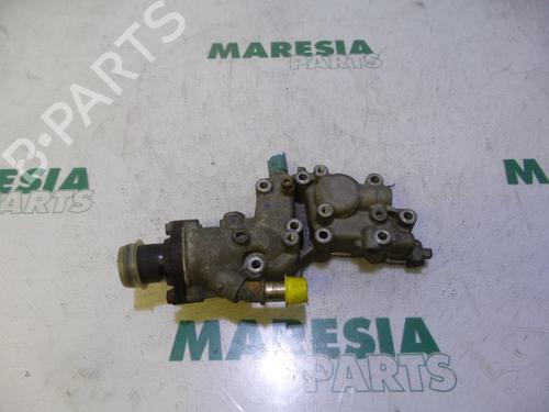 Used Thermostat housing PEUGEOT 307 (3A/C) 1.4 (75 hp) 31514414