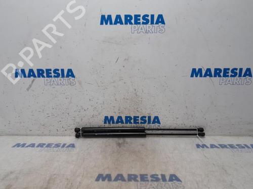 Used Tailgate lift support PEUGEOT 207 (WA_, WC_) 1.6 16V VTi (120 hp) 31525280