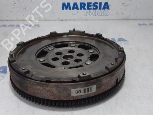 Used Flywheel ALFA ROMEO GIULIETTA (940_) 1.4 TB (940FXA1A, 940FXT1A) (120 hp) 31487709