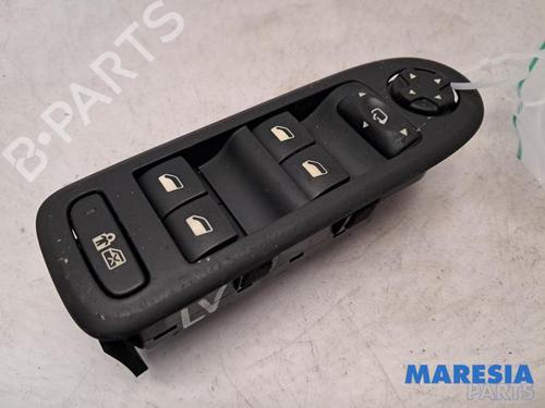 Used Switch CITROËN C5 III (RD_) 2.0 16V (RDRFJC, RDRFJF) (140 hp) 31408402