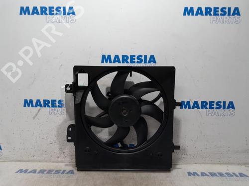 Used Radiator fan CITROËN C4 CACTUS 1.2 VTi 82 (82 hp) 31396955