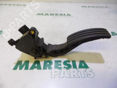 Used Electronic module RENAULT MEGANE III Grandtour (KZ0/1) 1.5 dCi (KZ09, KZ0D, KZ1G, KZ29, KZ14, KZ1W, KZ10, KZ1F,... (110 hp) 31407581