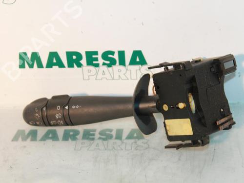 steering-column-stalk-renault-laguna-ii-bg01_-2001-2002-2003-2004-2005-2006-2007-31486375 main image